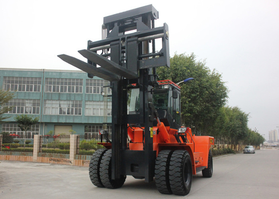 Chine Chariot élévateur industriel diesel résistant de 15 tonnes CPCD150 pour la construction, transport fournisseur
