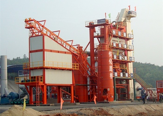Chine centrale de malaxage d'asphalte de capacité du mélangeur 4500kgs, une usine plus sèche de béton d'asphalte de tambour fournisseur